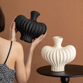 Plastic art imitation ceramic vase high-end decoration for living room desktop decoration - V.I.P Digital Presence