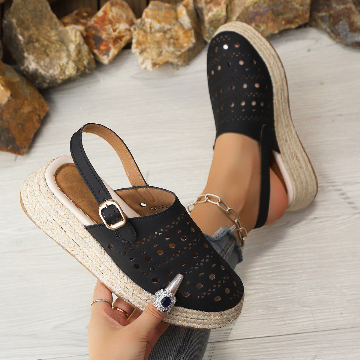 Baotou sandals women's thick soled sloping heel retro hemp rope hollowed out women's sandals - V.I.P Digital Presence