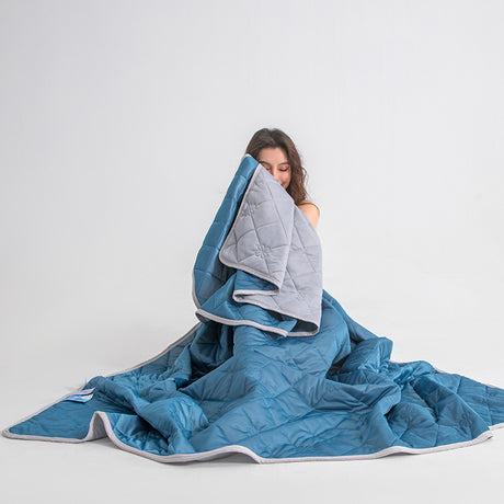 Grade A Cooling Blanket: Soft, breathable, king/queen size, summer lightweight cool comforter. - V.I.P Digital Presence