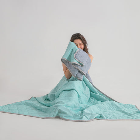 Grade A Cooling Blanket: Soft, breathable, king/queen size, summer lightweight cool comforter. - V.I.P Digital Presence