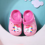 Nuevos zapatos con agujeros para niños y niñas, bonitos zapatos de verano para exteriores, sandalias y pantuflas de suela suave para niños pequeños.