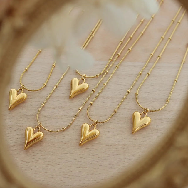 Fashionable and minimalist heart-shaped necklace with titanium steel plated 18K real gold necklace - V.I.P Digital Presence