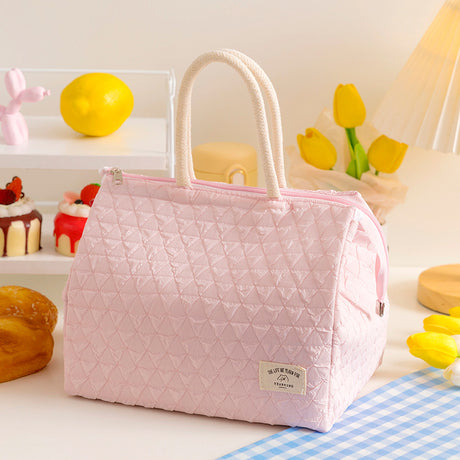 ins style small fresh outdoor large capacity picnic insulation and cold storage bag fashionable diamond pattern zipper lunch box bag student lunch bag - V.I.P Digital Presence