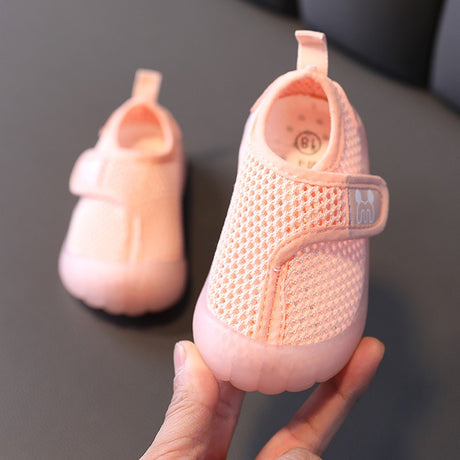 Male and female children's tennis shoes, baby soft soled walking shoes, breathable middle and young children's sports shoes - V.I.P Digital Presence