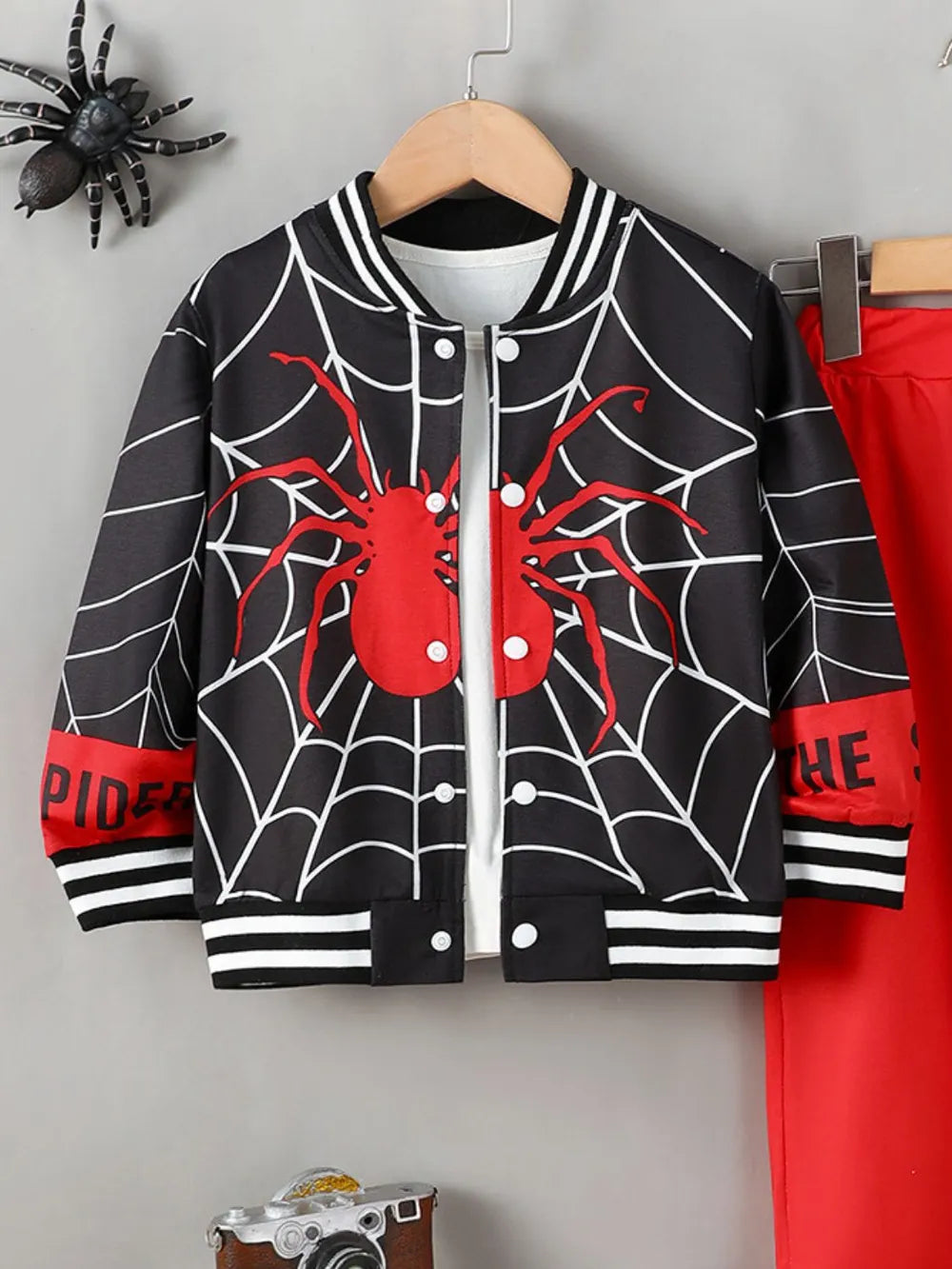 Spider Baseball Collar Top and Pants Set - V.I.P Digital Presence