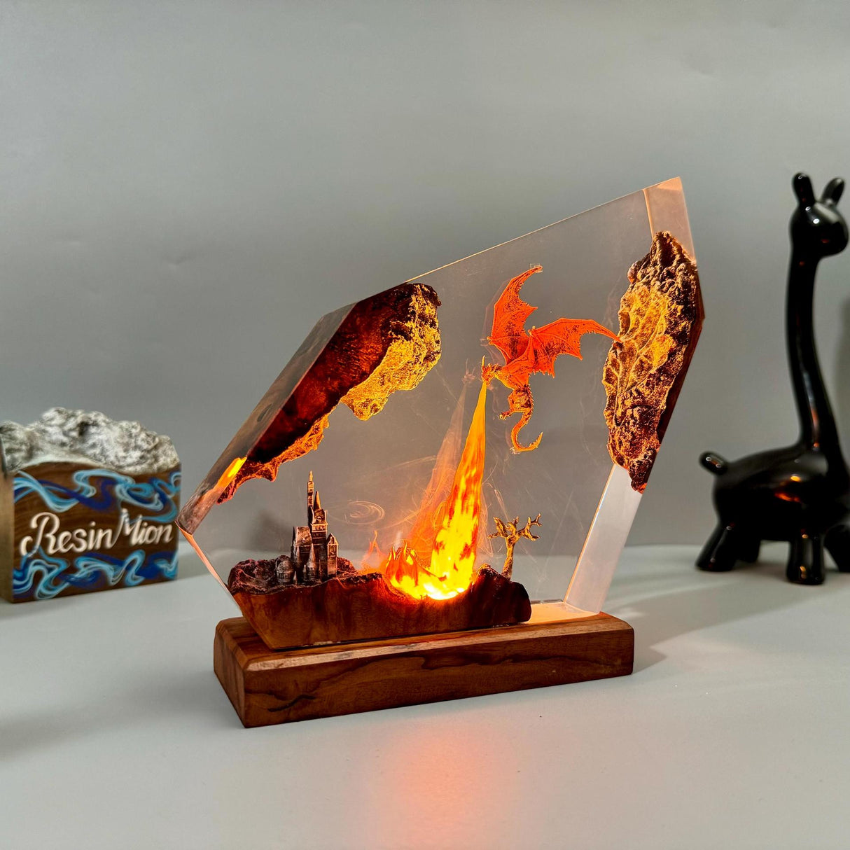 Dragonite Movie Model Night Light Resin Lamp - V.I.P Digital Presence