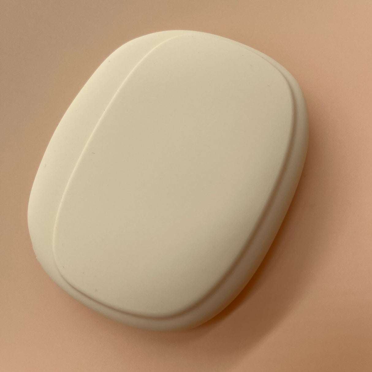Silicone earphone cable bag Data cable storage case Silicone storage bag Silicone earphone bag - V.I.P Digital Presence