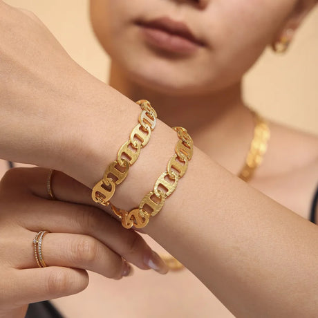 Handmade chain plated with genuine gold titanium steel material women's bracelet - V.I.P Digital Presence