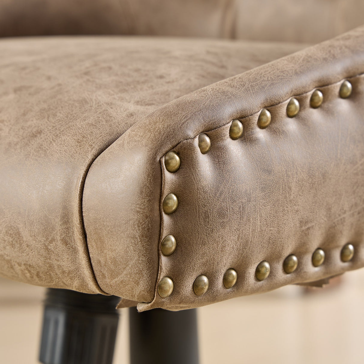 Medieval retro style sheepskin patterned home office chair with lifting, rotating, and tilting functions, brown - V.I.P Digital Presence