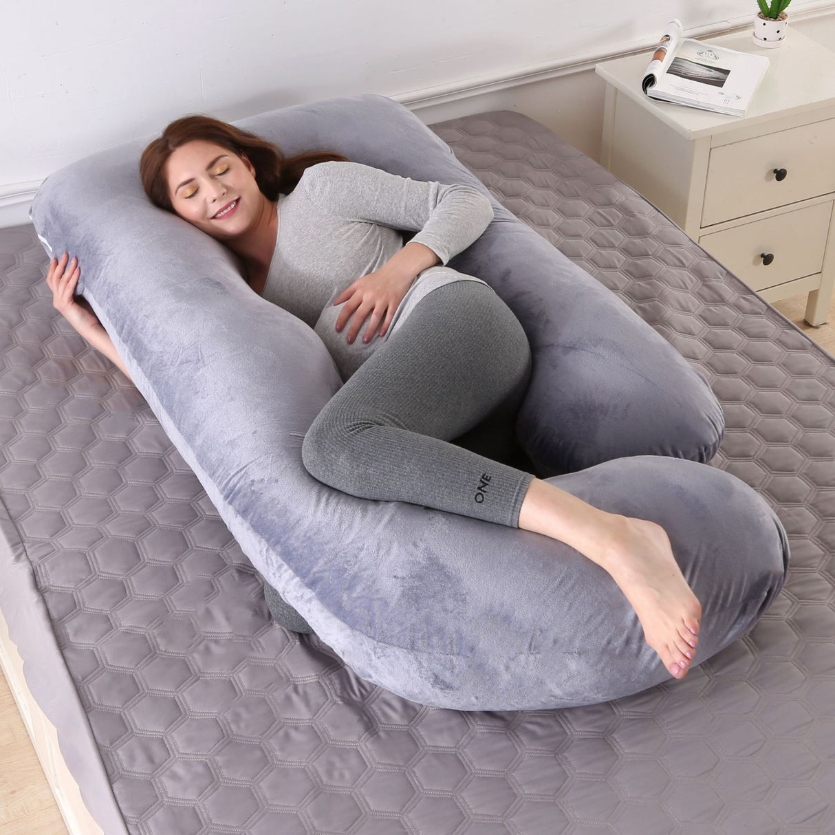 Pregnant women's detachable crystal velvet G-type side lying waist protection pillow - V.I.P Digital Presence