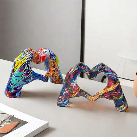 Internet celebrity graffiti, love gesture ornaments, home living rooms, offices, desktop exhibition halls, resin handicrafts, decorative products - V.I.P Digital Presence