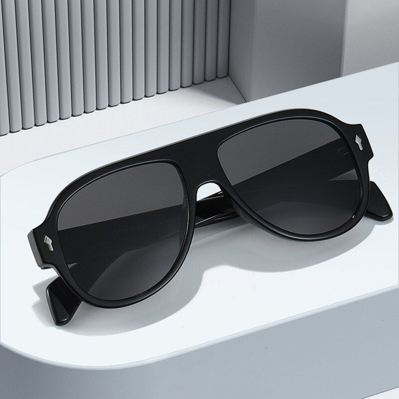 Retro Punk Men Pilot Sunglasses Fashion Rivets Decoration Gradient Eyewear Shades UV400 Women Trending Purple Sun Glasses - V.I.P Digital Presence
