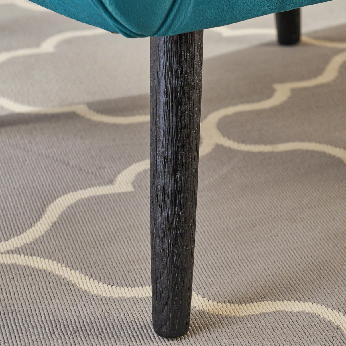 ARM CHAIR - V.I.P Digital Presence