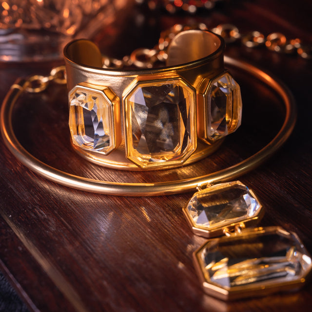 Medieval electroplated real gold full set crystal temperament high cold necklace bracelet set for women - V.I.P Digital Presence