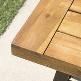 CATRIONA BENCH - V.I.P Digital Presence