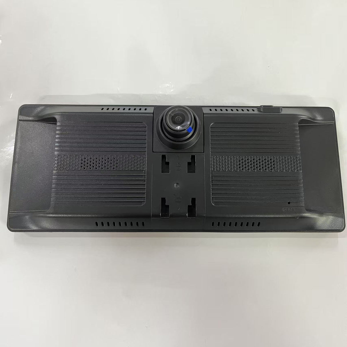 Driving recorder car mounted PND multimedia player navigation - V.I.P Digital Presence