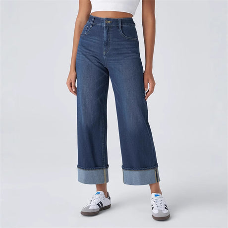 Fashionable high waisted straight leg jeans - V.I.P Digital Presence