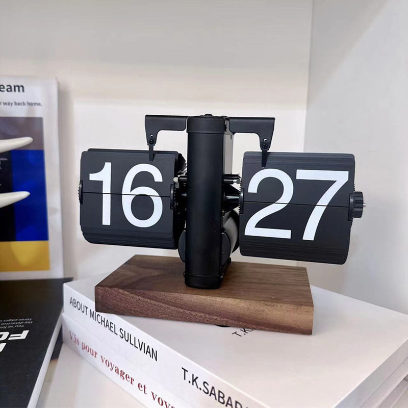 Retro flip digital clock, battery - powered mechanical clock for home & office decor - V.I.P Digital Presence
