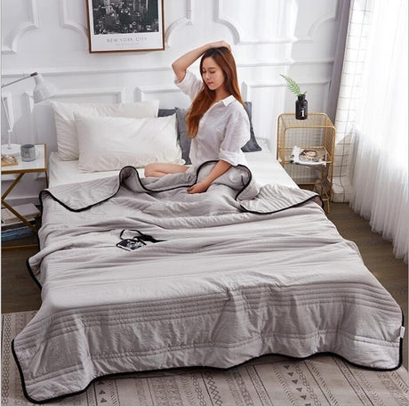Summer Quilt Air Conditioning Quilt Solid Color Quilted Single and Double Quilt Vacuum Solid Color Summer Cool Quilt - V.I.P Digital Presence