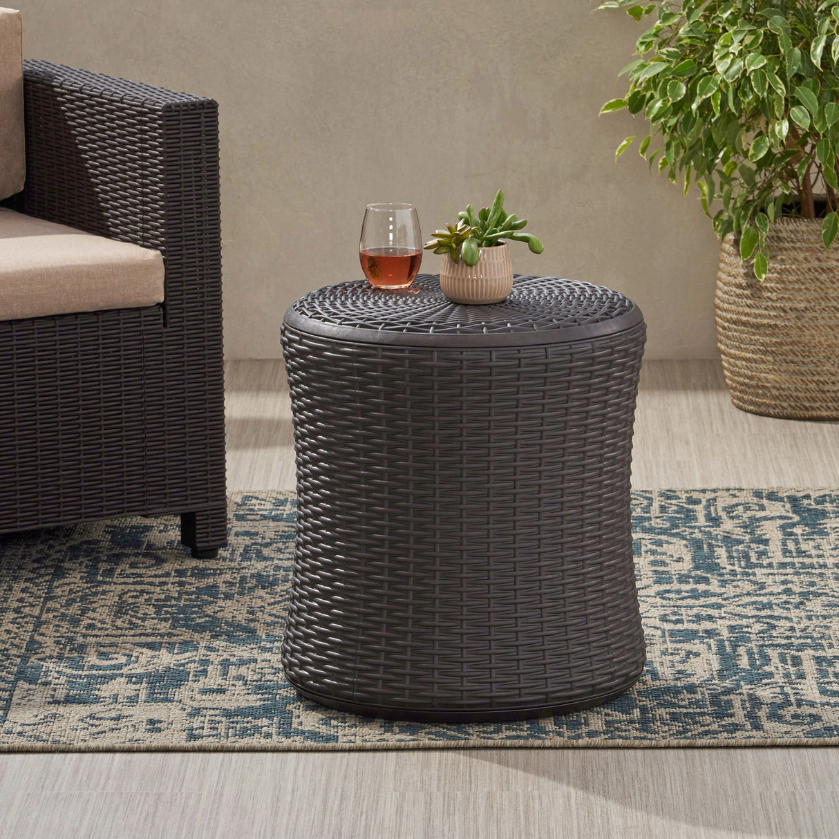 OLIVO PATIO TABLE - V.I.P Digital Presence