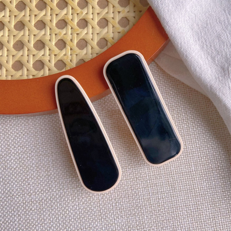 2pc New Kroean Elegant geometric Hairgrip Hair Clips for Girls Women Barrette Vintage Hairpin Crab Haircombs Hair Accessories - V.I.P Digital Presence