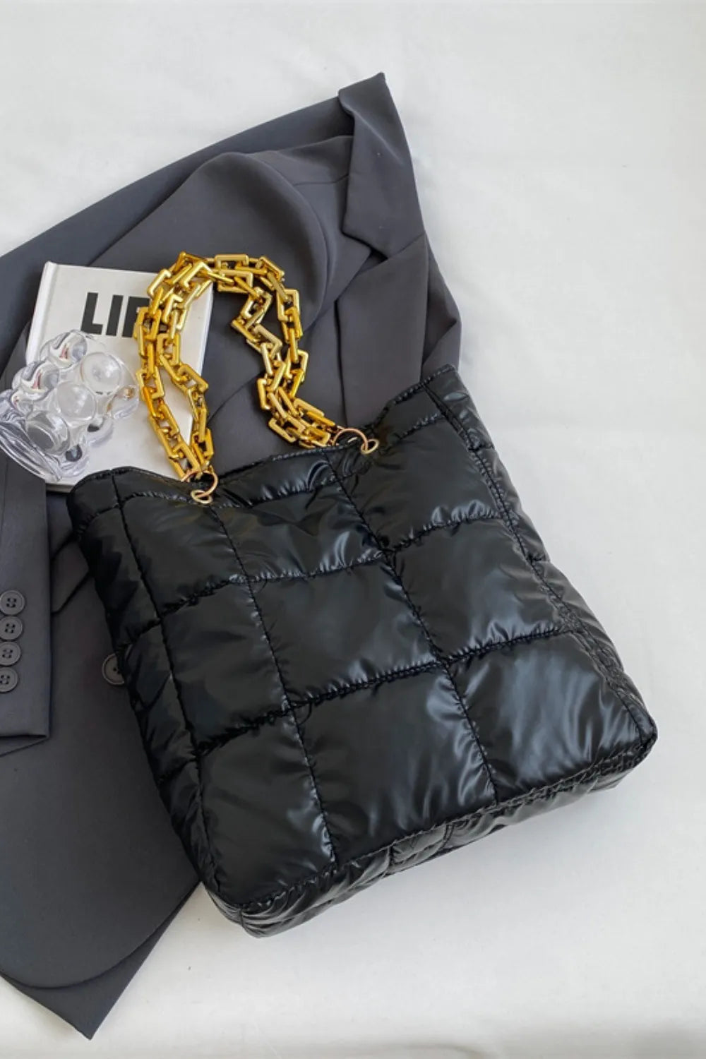 Bubble Texture Chain Handbag - V.I.P Digital Presence