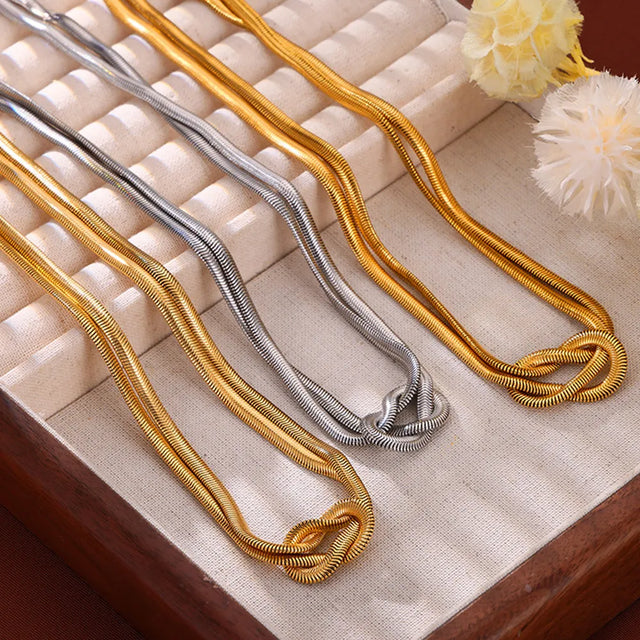 Titanium Steel Knot Necklace - V.I.P Digital Presence