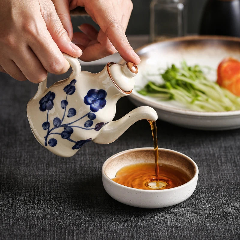 Ceramic Blue and White Kuibai Oil Pot Vinegar Bottle Oil Bottle Vinegar Pot Seasoning Pot Soy Sauce Hotel Restaurant - V.I.P Digital Presence