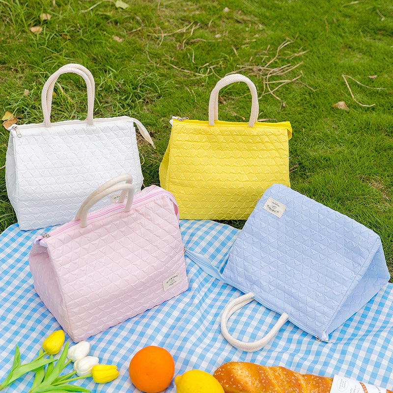 ins style small fresh outdoor large capacity picnic insulation and cold storage bag fashionable diamond pattern zipper lunch box bag student lunch bag - V.I.P Digital Presence