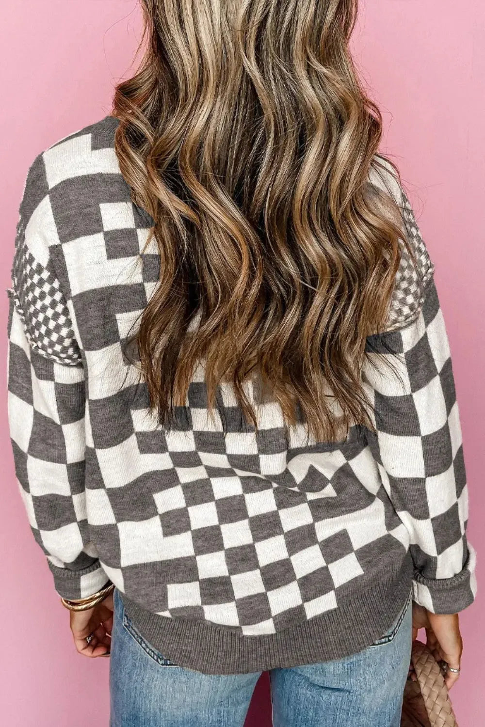 Checkered Round Neck Long Sleeve Sweater - V.I.P Digital Presence