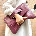 Crocodile patterned carrying bag with sleeve, large capacity file bag, storage bag, official document bag - V.I.P Digital Presence