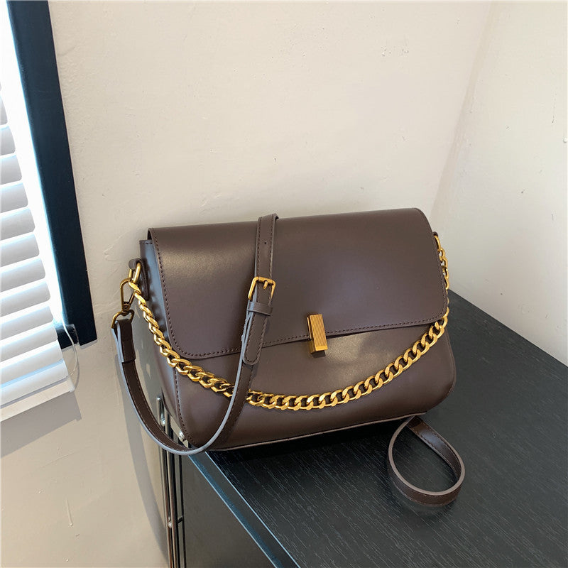 Fashionable crossbody bag, minimalist shoulder bag - V.I.P Digital Presence