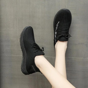 Fashionable running shoes with soft soles trendy fly woven mesh Korean version casual sports single shoes - V.I.P Digital Presence