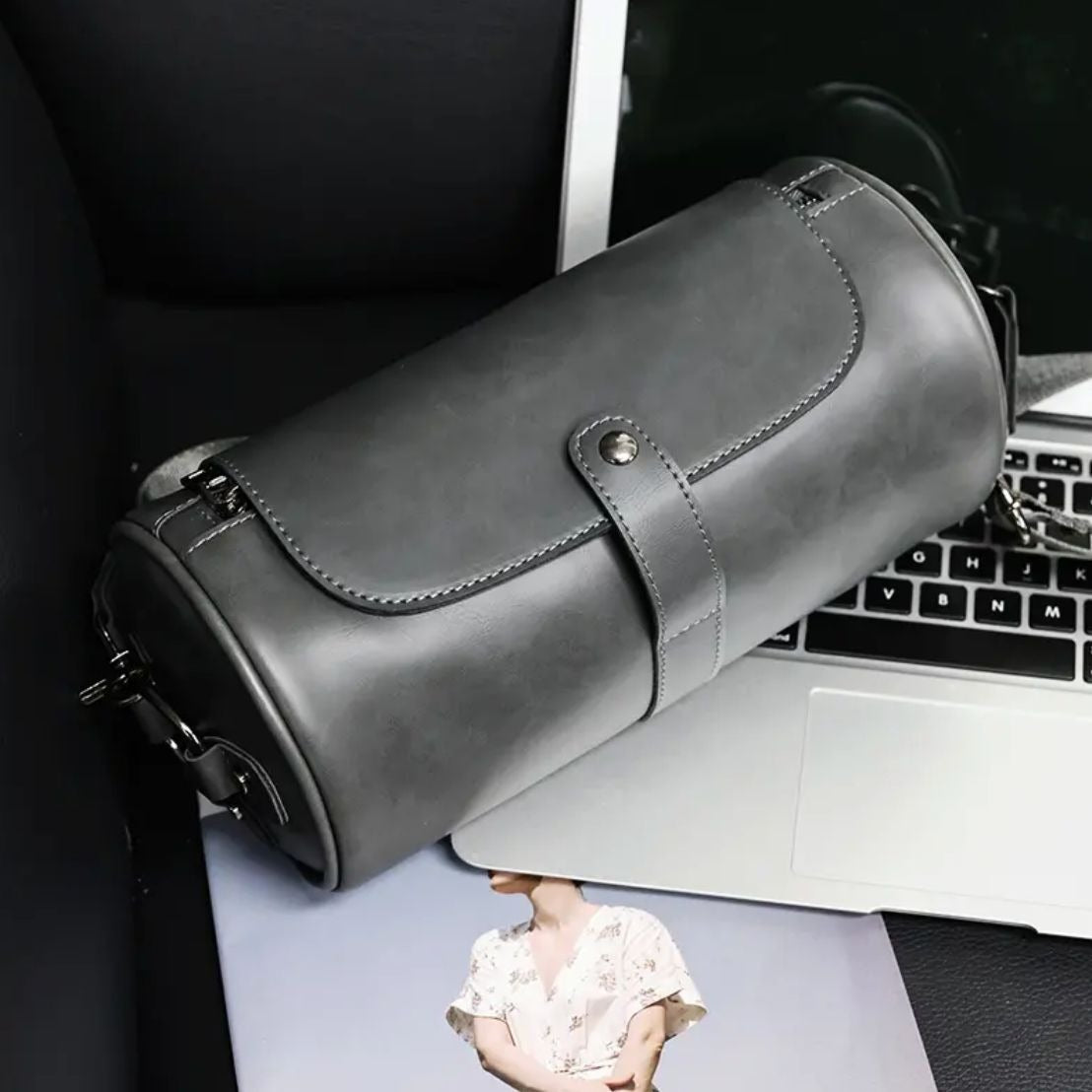 Fashionable Single Shoulder Cylinder Bag Retro Trendy and Personalized Creative Cylinder Bag - V.I.P Digital Presence