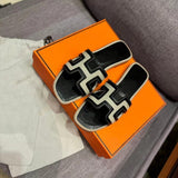 Flat bottomed beach sandals are fashionable casual lightweight and can be worn as a single drag - V.I.P Digital Presence