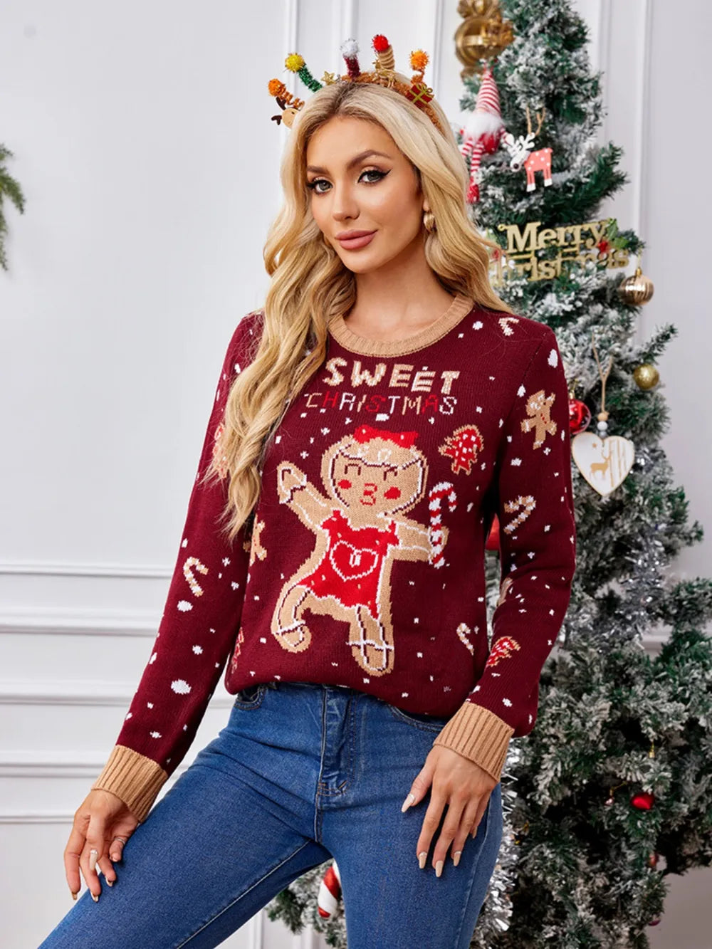 Gingerbread man pattern long sleeved pullover sweater - V.I.P Digital Presence