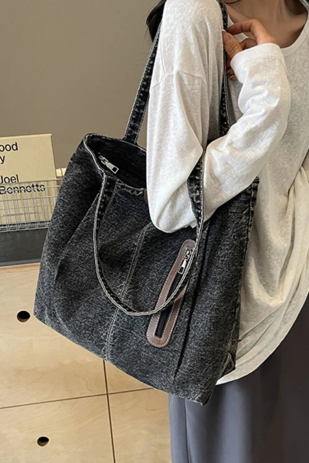 Medium Denim Tote Bag - V.I.P Digital Presence