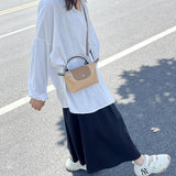 Retro fashion versatile women's bag, shoulder crossed, carrying high-end nylon dumpling bag - V.I.P Digital Presence