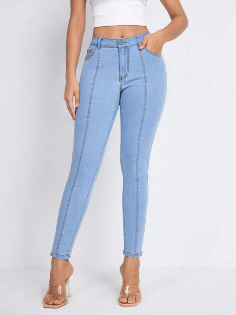Skinny Jeans with Pockets - V.I.P Digital Presence