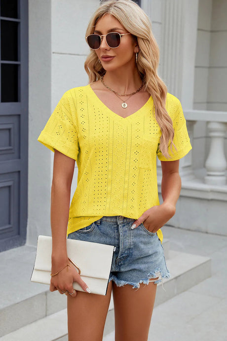 Solid color pocket V-neck loose short sleeved T-shirt top for women - V.I.P Digital Presence