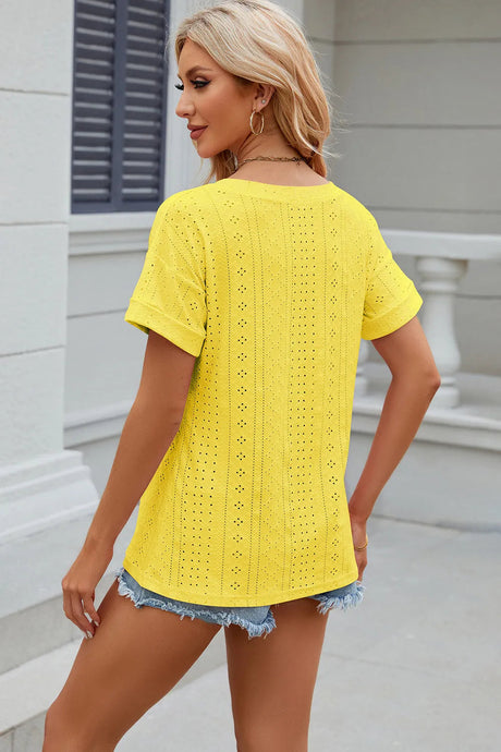 Solid color pocket V-neck loose short sleeved T-shirt top for women - V.I.P Digital Presence