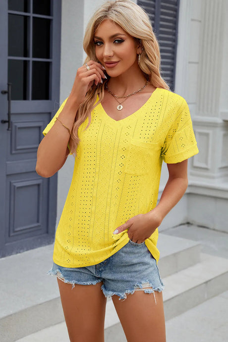 Solid color pocket V-neck loose short sleeved T-shirt top for women - V.I.P Digital Presence