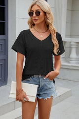 Solid color pocket V-neck loose short sleeved T-shirt top for women - V.I.P Digital Presence