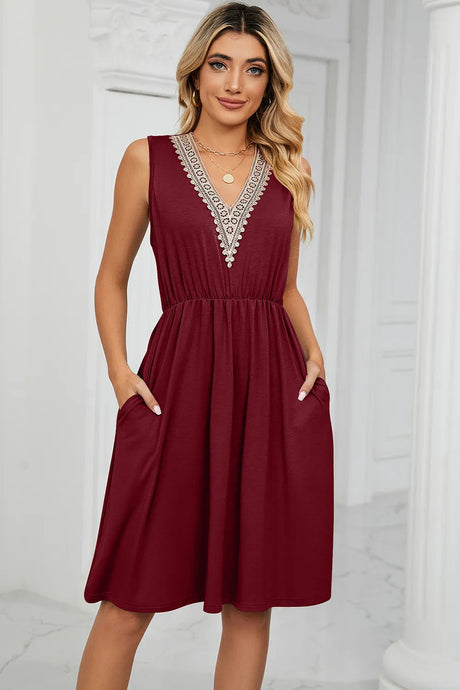 Solid color V-neck lace patchwork sleeveless pocket waist cinching dress - V.I.P Digital Presence