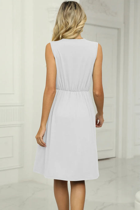 Solid color V-neck lace patchwork sleeveless pocket waist cinching dress - V.I.P Digital Presence