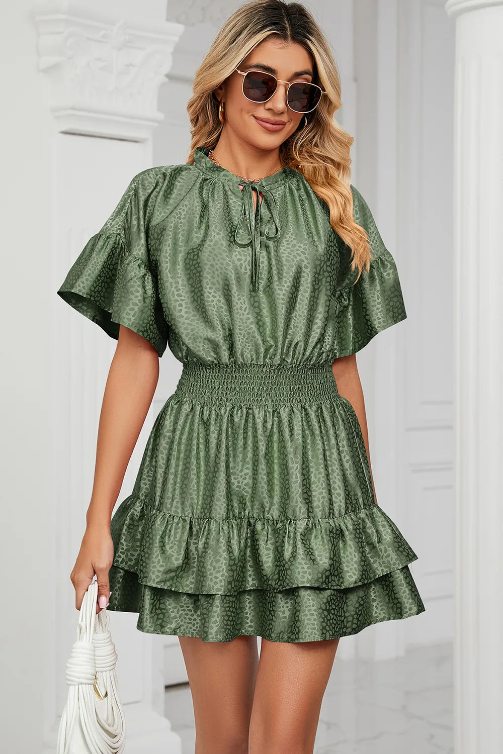 Solid color waist cinching loose V-neck lotus leaf dress for women - V.I.P Digital Presence