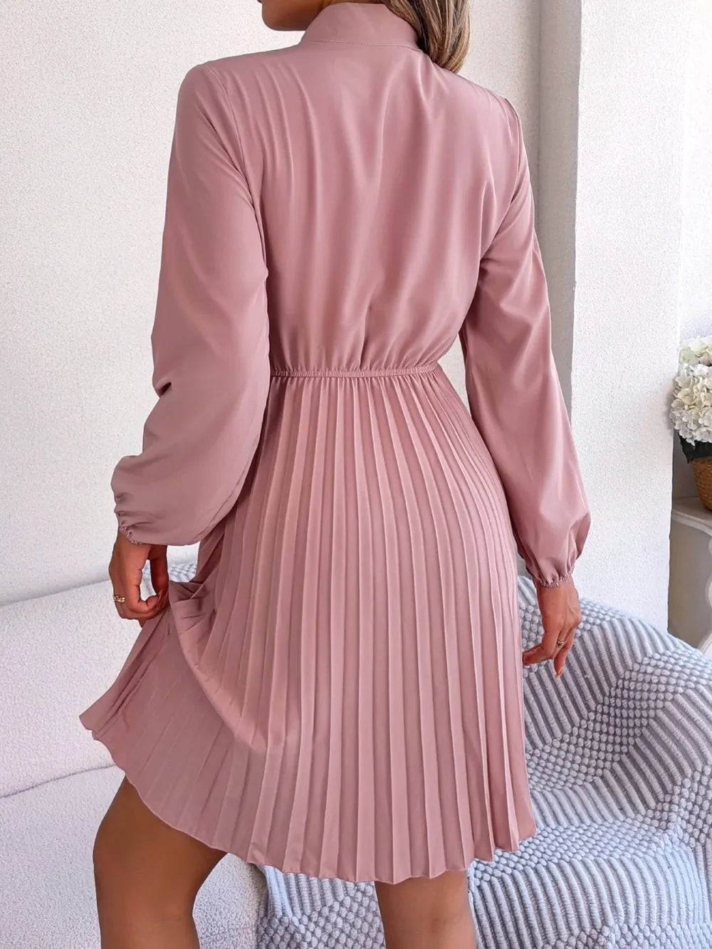 Spring and summer temperament tied waist long sleeved pleated skirt - V.I.P Digital Presence