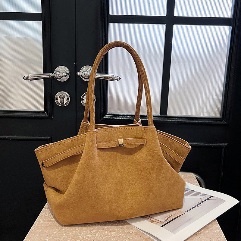 Suede tote bag for women in autumn and winter, high-end and niche design, large capacity commuting retro handbag - V.I.P Digital Presence