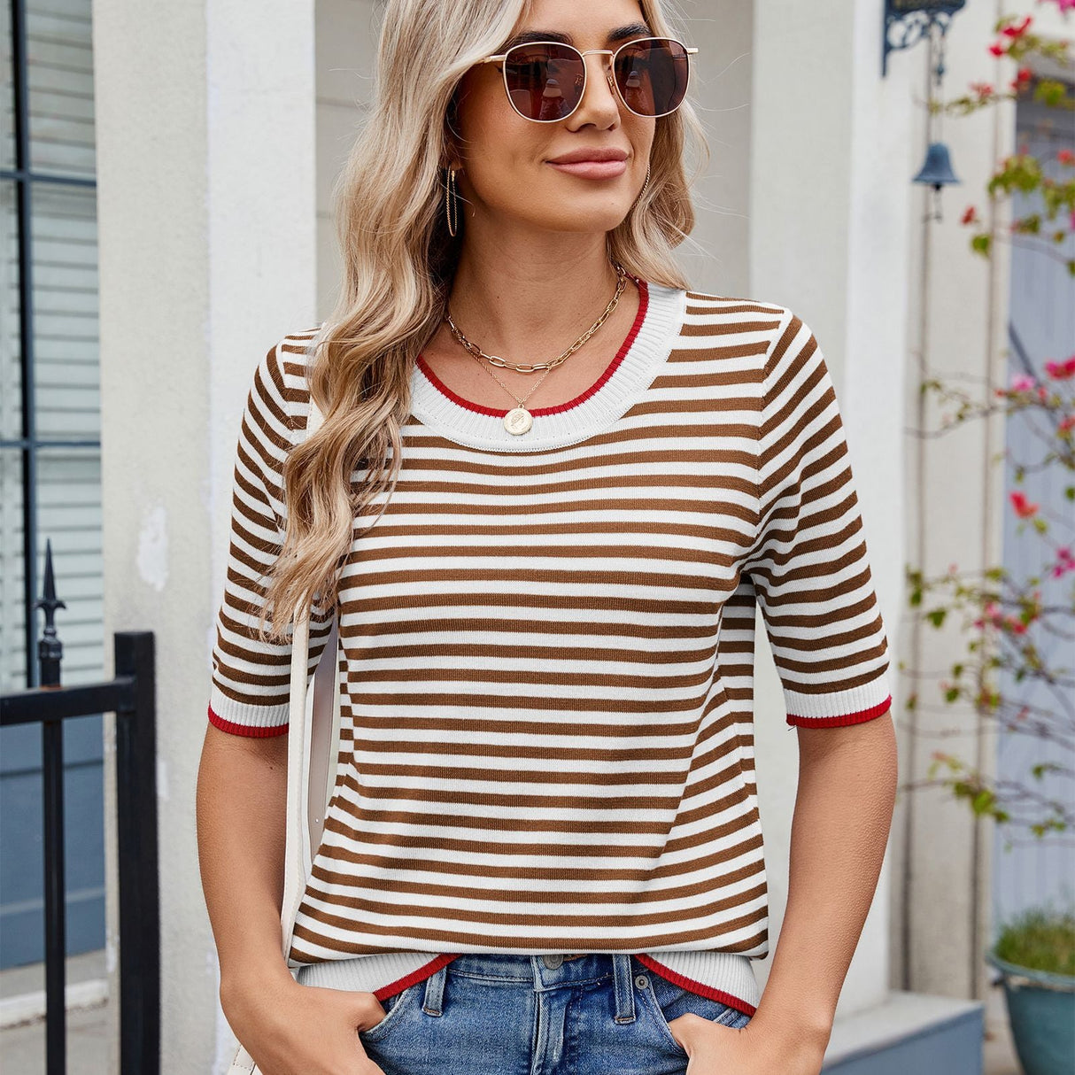 Women's striped T-shirt short sleeved shirt - V.I.P Digital Presence